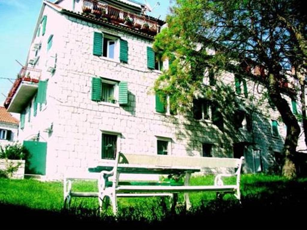 Guest House Il Giardino Duplancic Split Eksteriør bilde